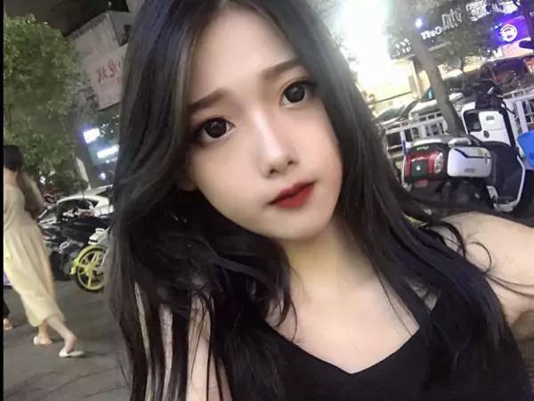 朝阳妹妹，可吞 可口  可 颜~she