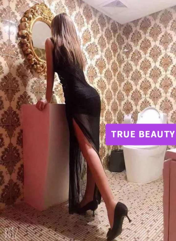 外围网红脸妹妹